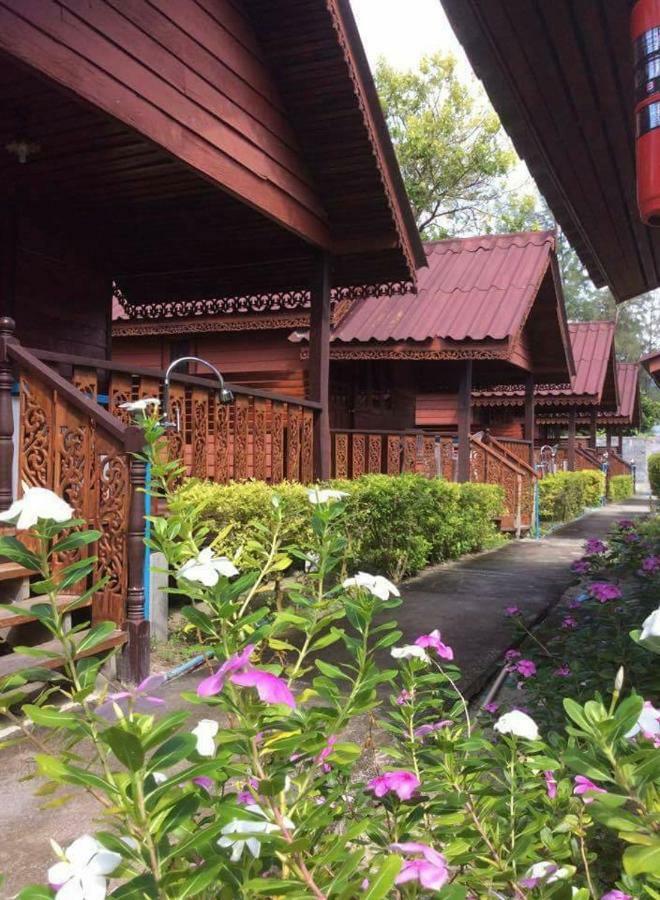 Lipe Power Beach Resort Koh Lipe Exterior foto